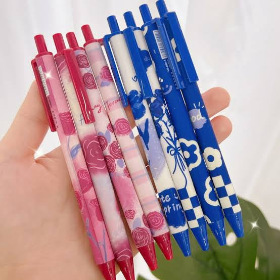 Aesthetic Gel Pen Pack(High quality fluent working pen nibs)